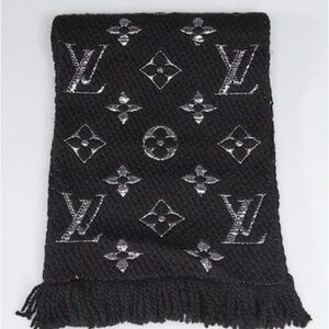 Louis Vuitton Black and Silver Monogram Scarf